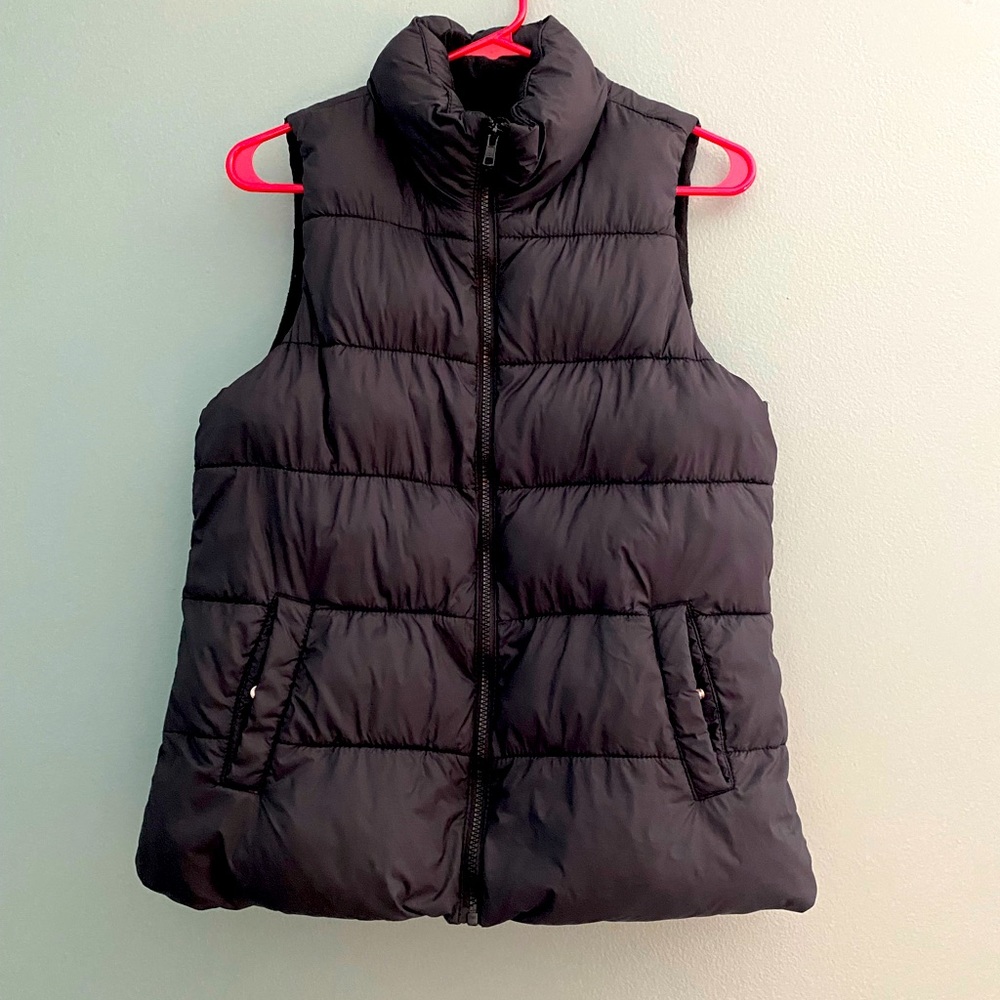Water Resistant quilted puffer vest